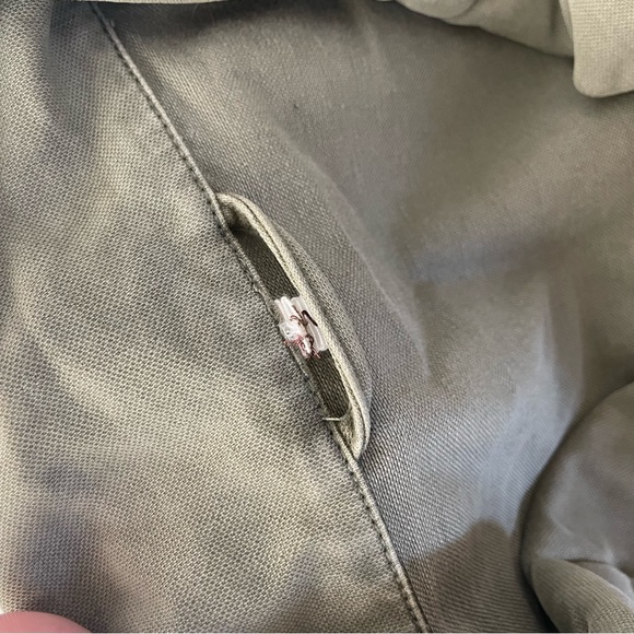 Willow & Clay Utility Vest - Picture 6 of 6